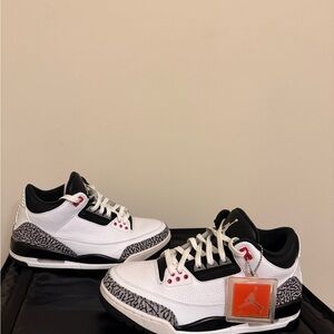 Men’s Size 10 - Air Jordan 3 Retro Infrared 23